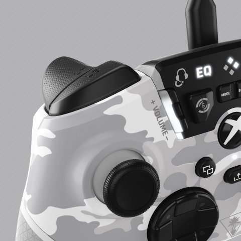 turtle beach recon  arctic camo controller detail image 11 responsive controls